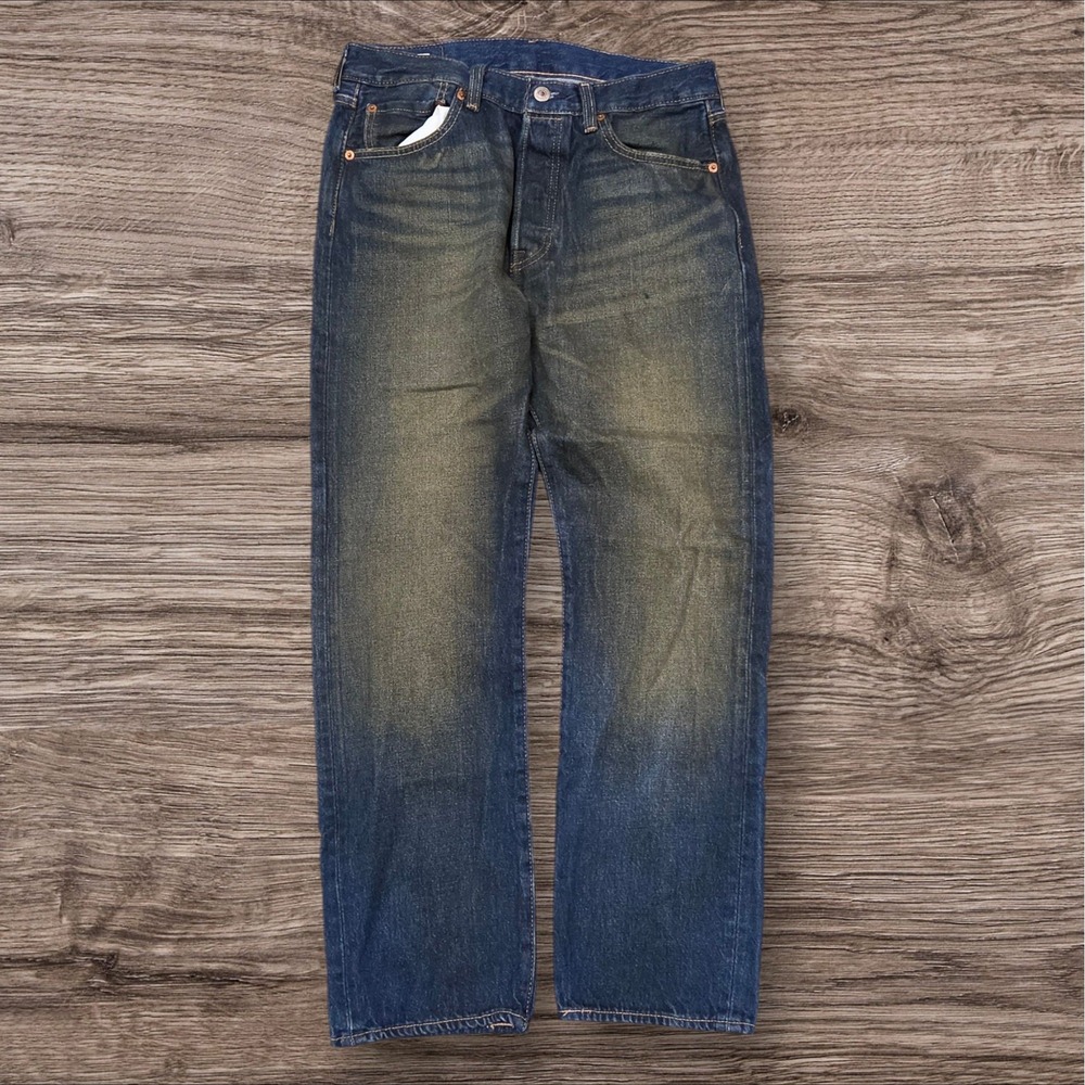 Levis 501 Original Fit Jeans Mens 32x30 Dark Wash Yellow Fade Straight Leg Denim